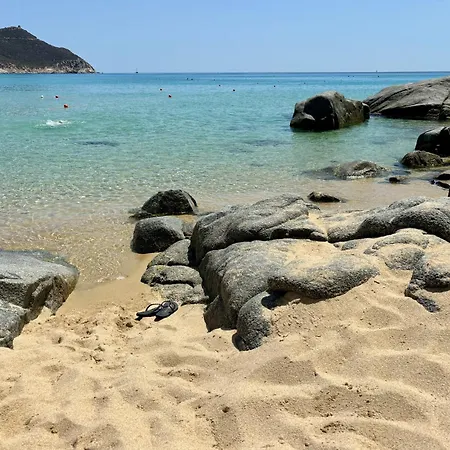 Domu E Mari Sud Sardegna Nyaraló *