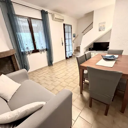 Domu E Mari Sud Sardegna Nyaraló